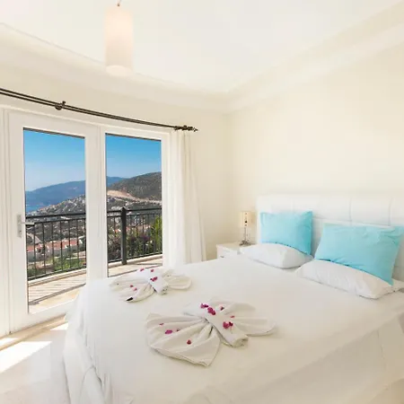 Sea View For 6 Persons In Kalkan فيلة كاس